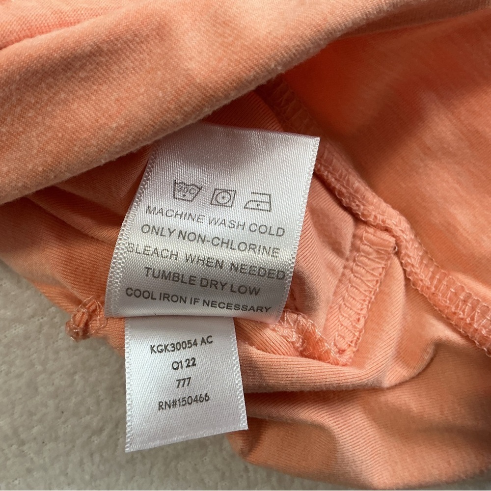 Runway Peach Hoodie pocket thumb holes size large - Picture 10 of 14